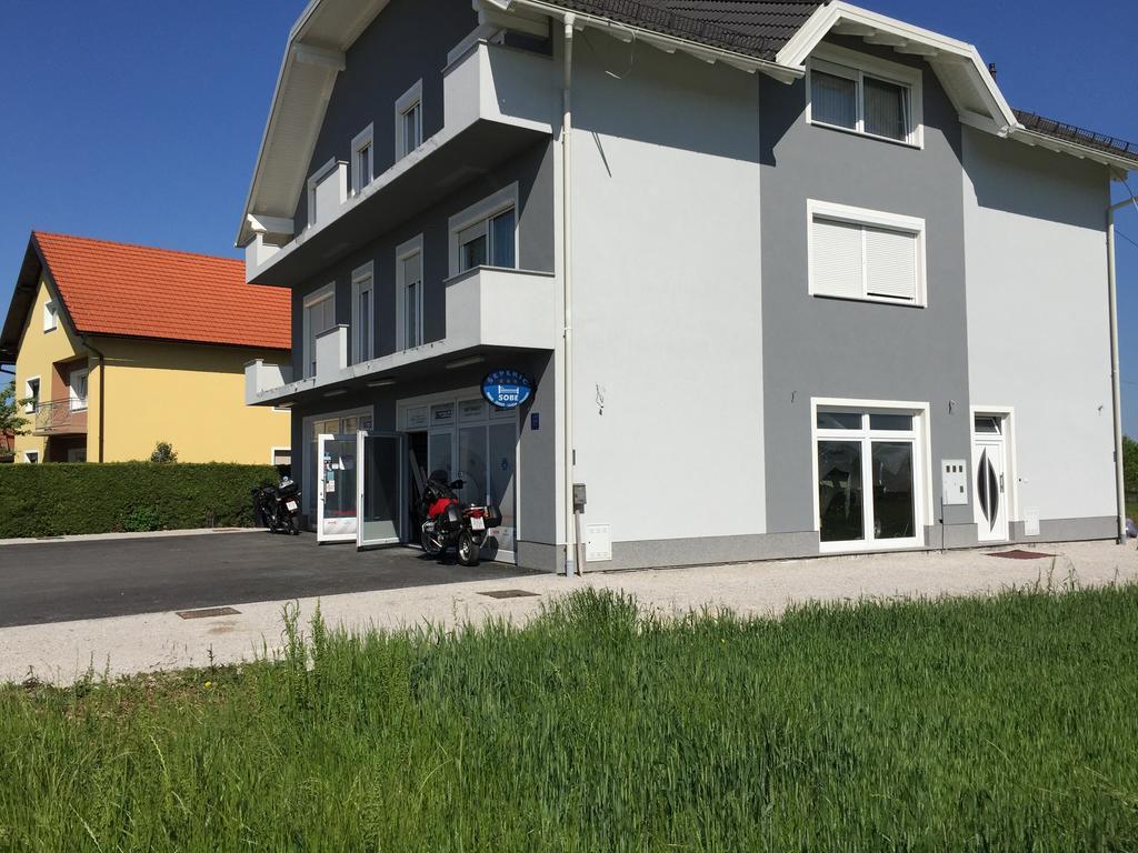 Guest House Seperic Jastrebarsko Cameră foto